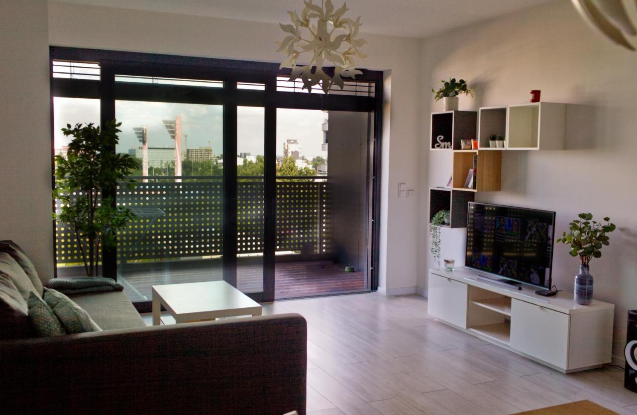 Appartamento New 1 Bdr, W/Private Parking Bratislava Esterno foto