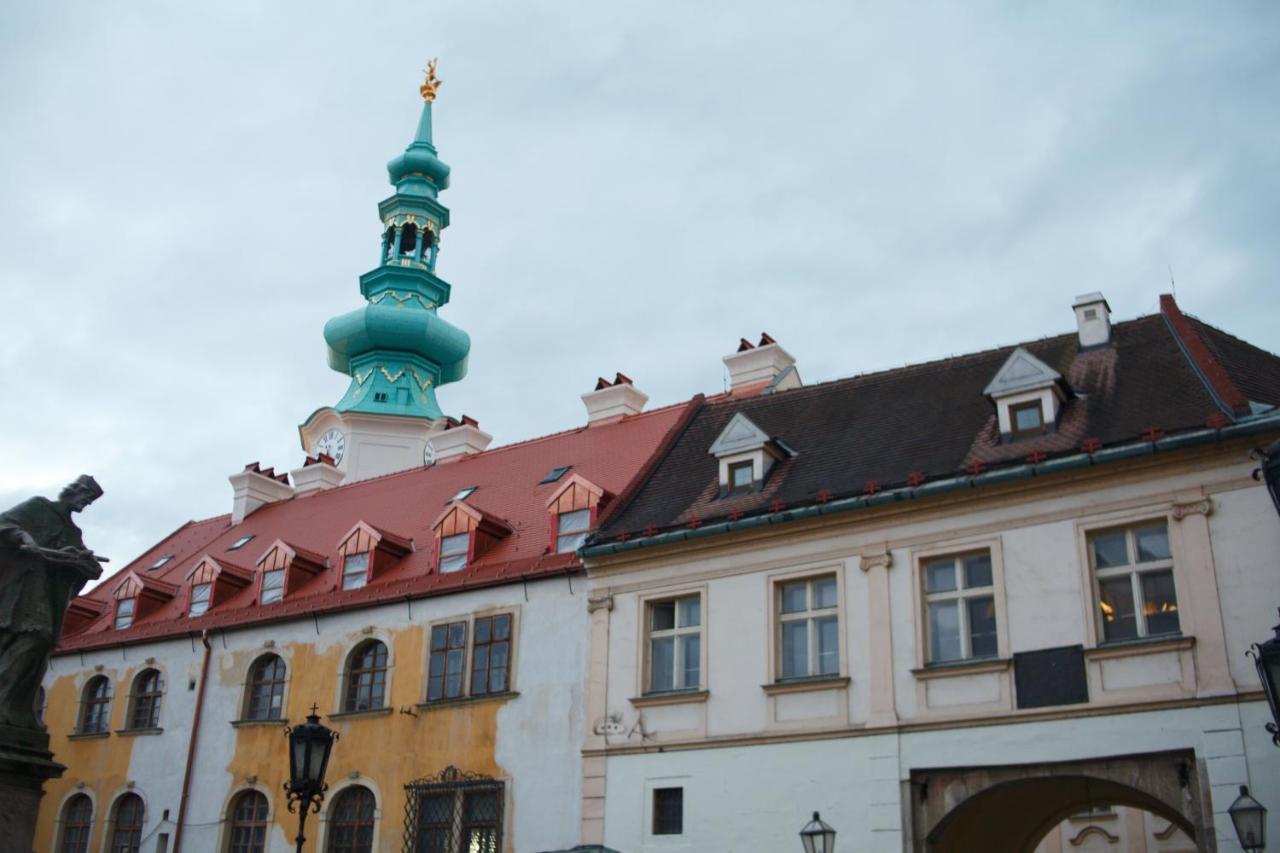 Appartamento New 1 Bdr, W/Private Parking Bratislava Esterno foto